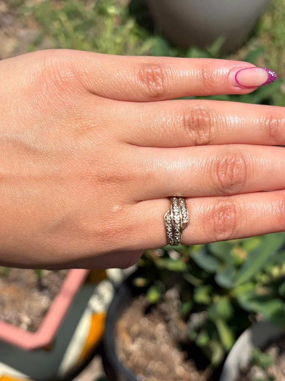 10k Gold Twist Diamond Accent Women's Ring Sz 7
